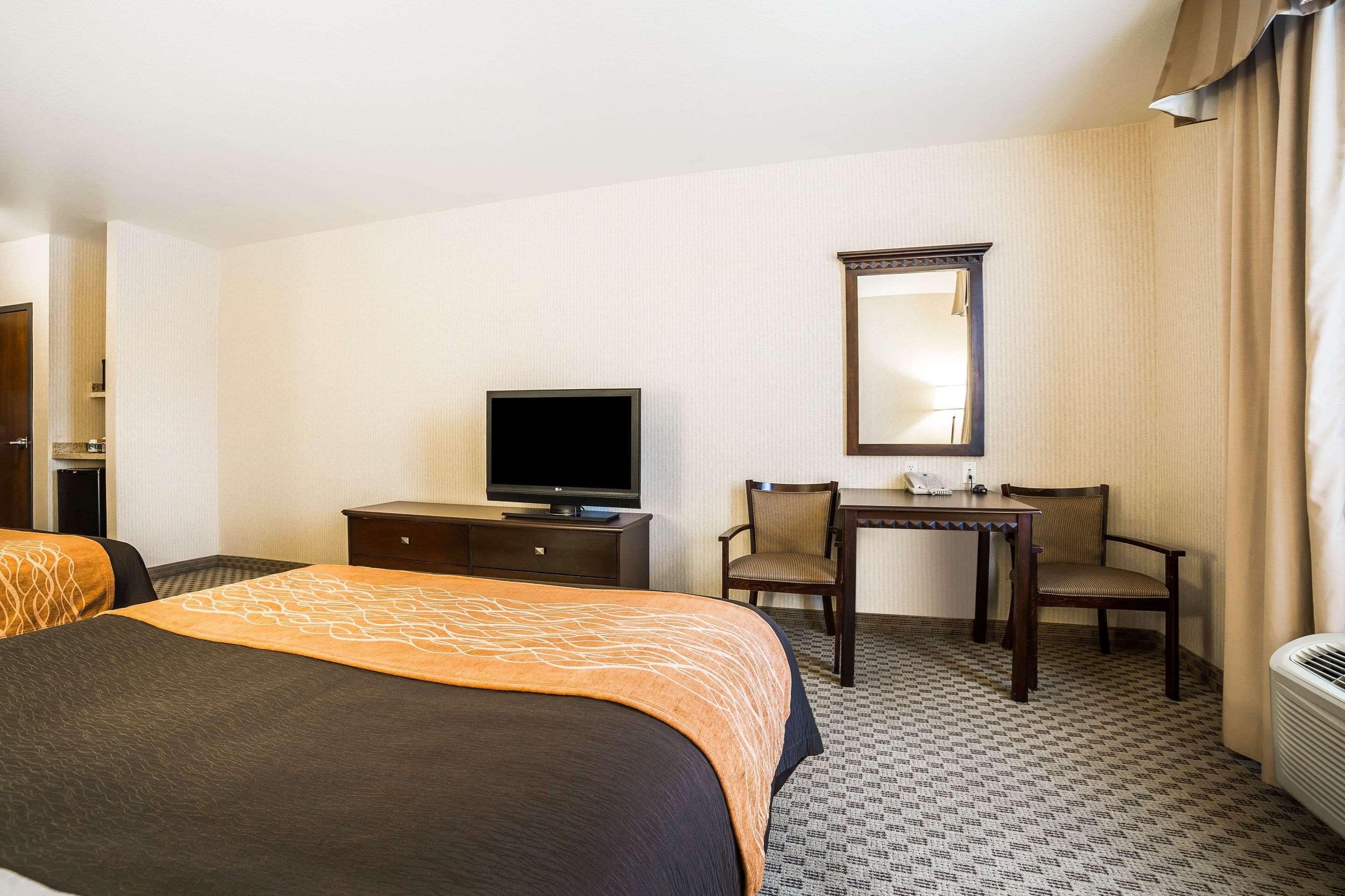 Comfort Inn & Suites Henderson - Las Vegas Extérieur photo