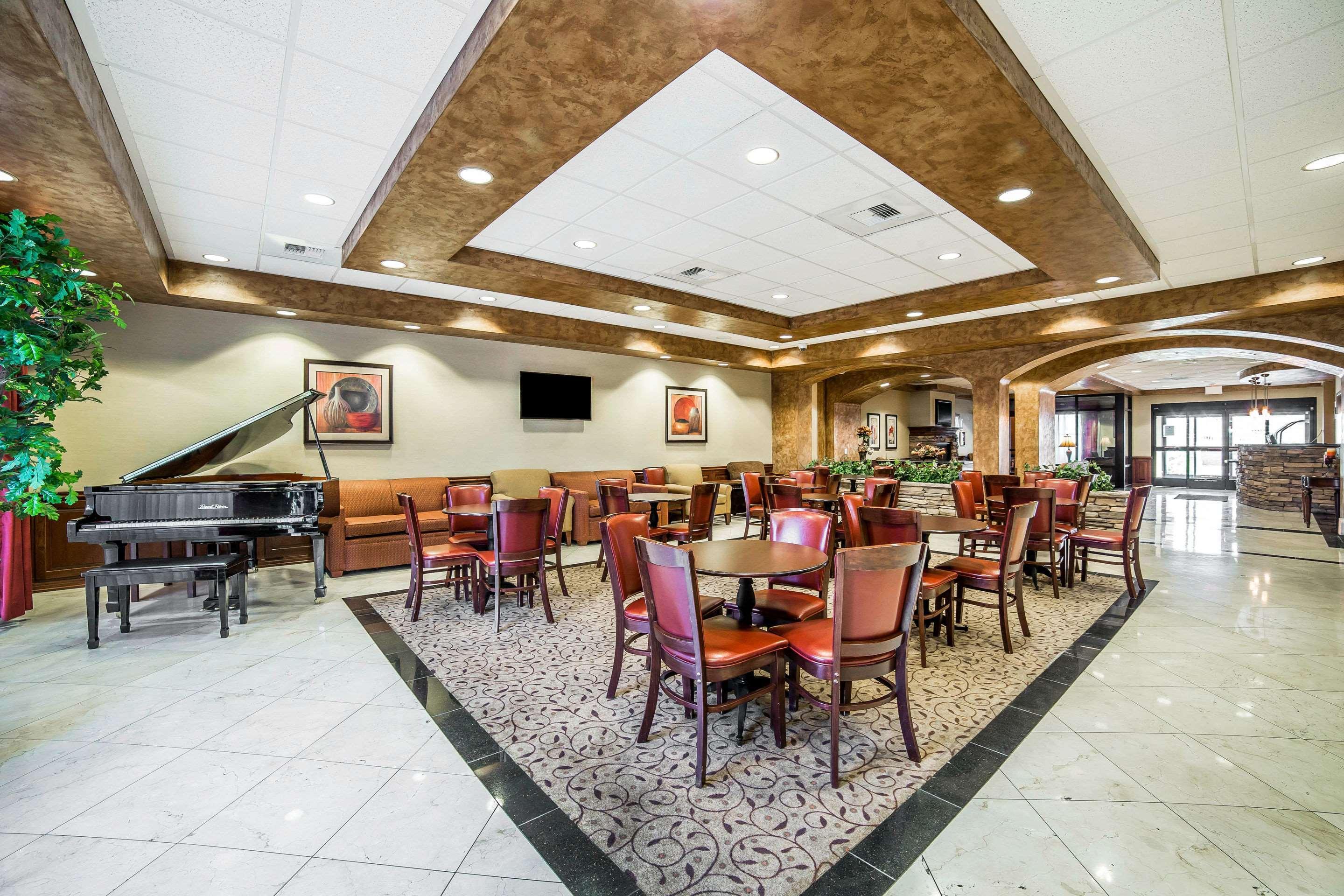 Comfort Inn & Suites Henderson - Las Vegas Extérieur photo