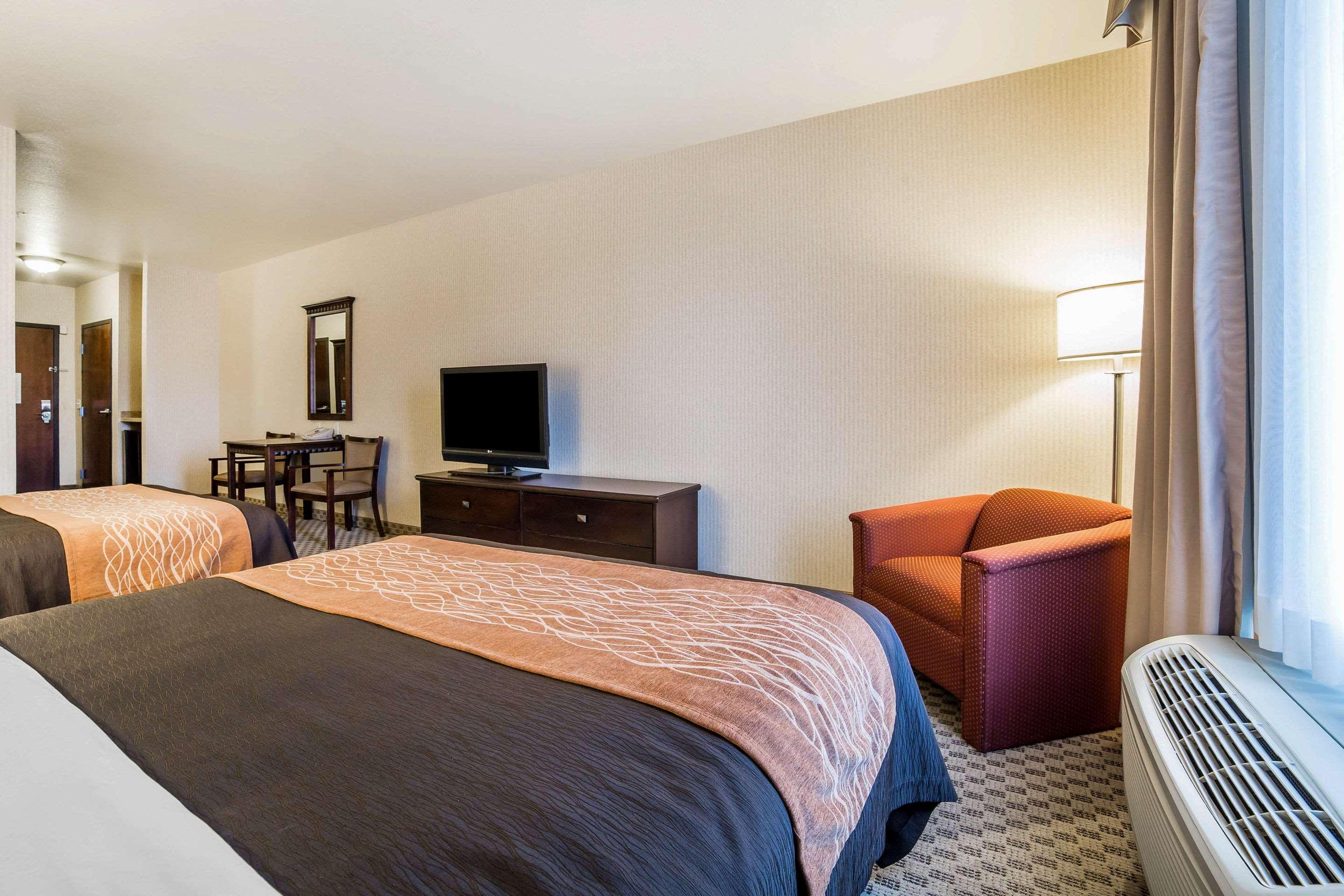 Comfort Inn & Suites Henderson - Las Vegas Extérieur photo